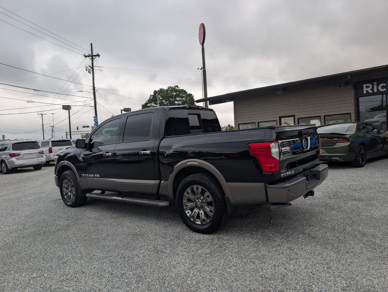 Nissan Titan  2018