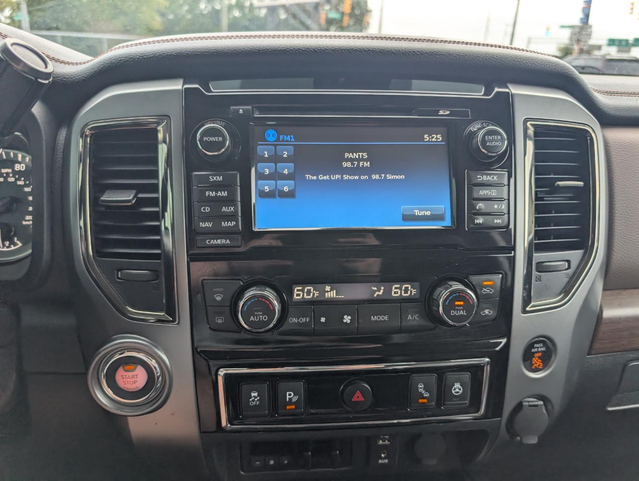 Nissan Titan  2018
