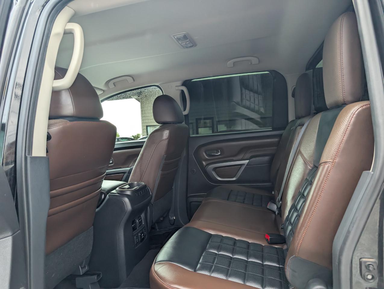 Nissan Titan  2018