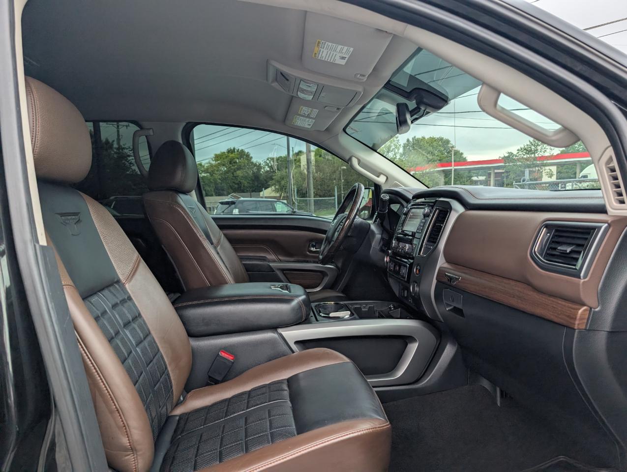 Nissan Titan  2018