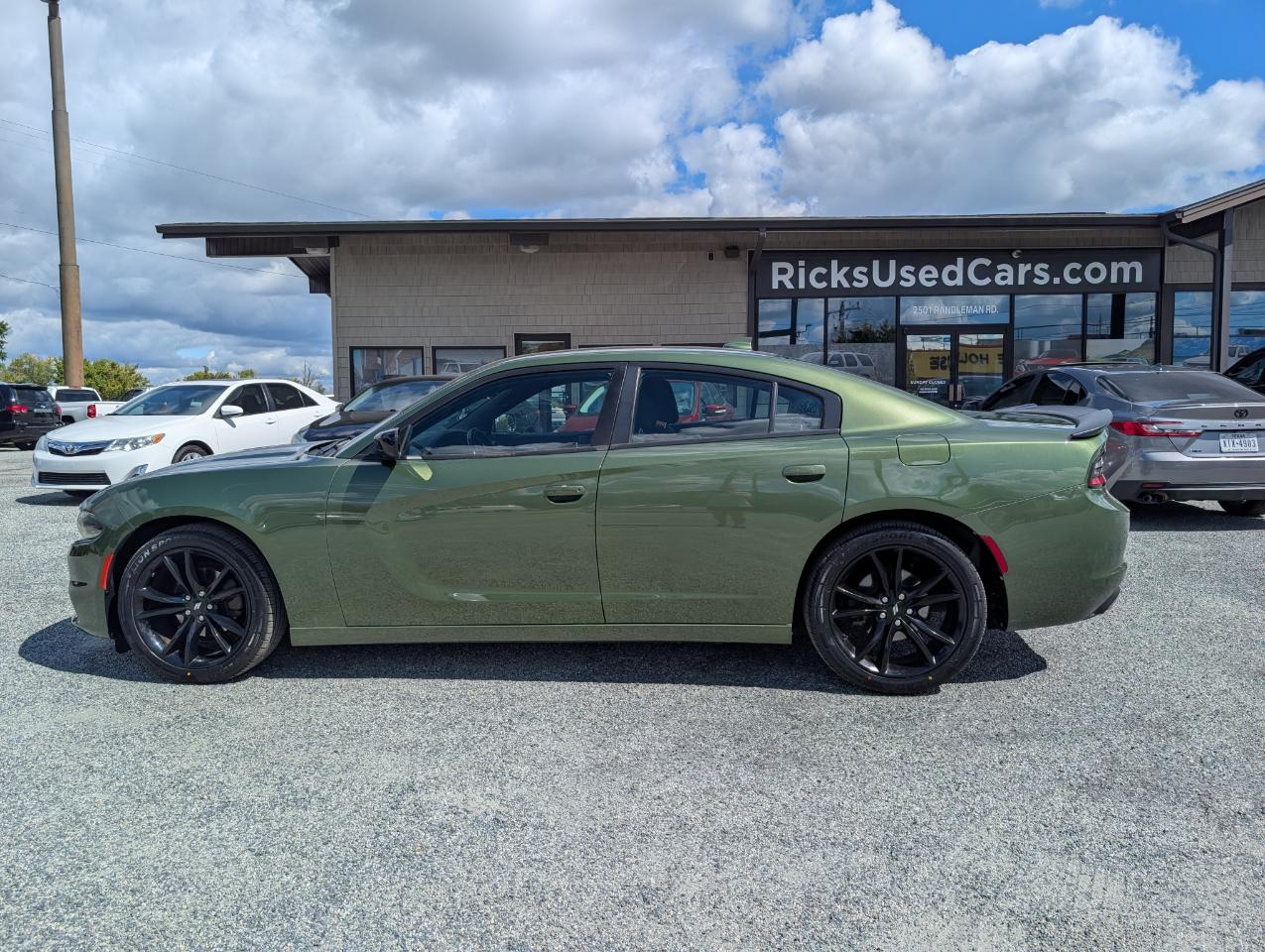 Dodge Charger SXT Plus RWD 2018