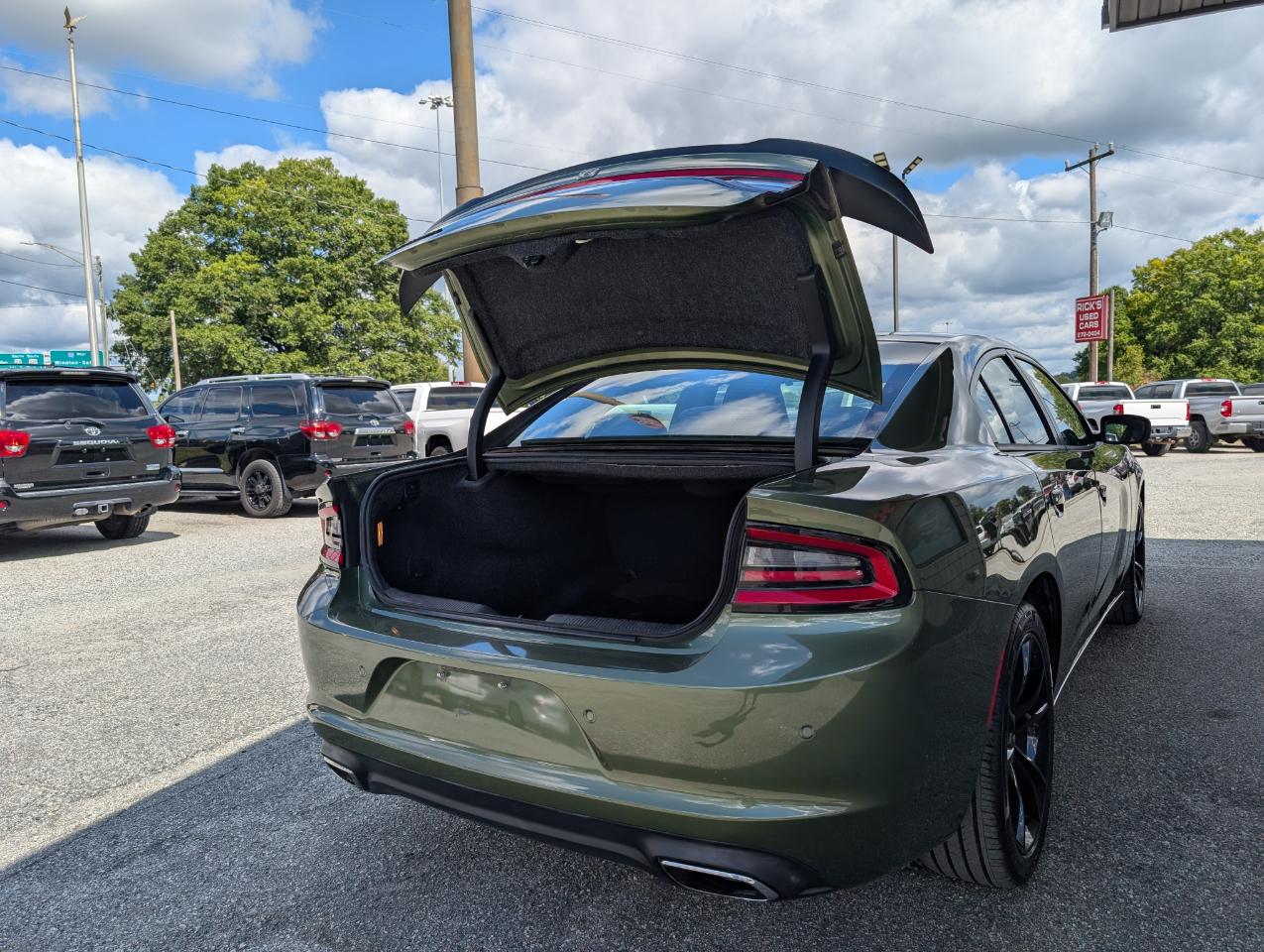 Dodge Charger SXT Plus RWD 2018