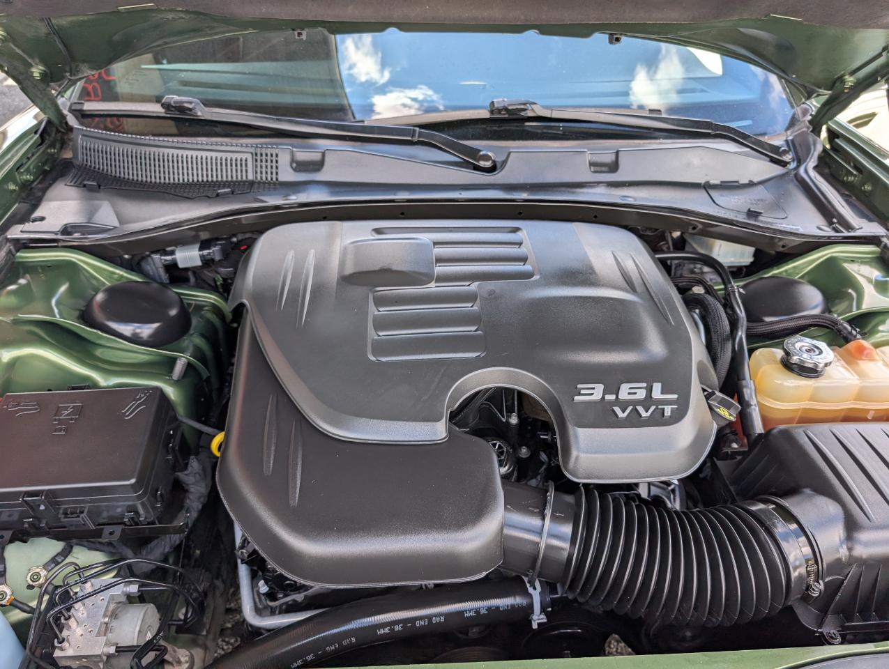Dodge Charger SXT Plus RWD 2018