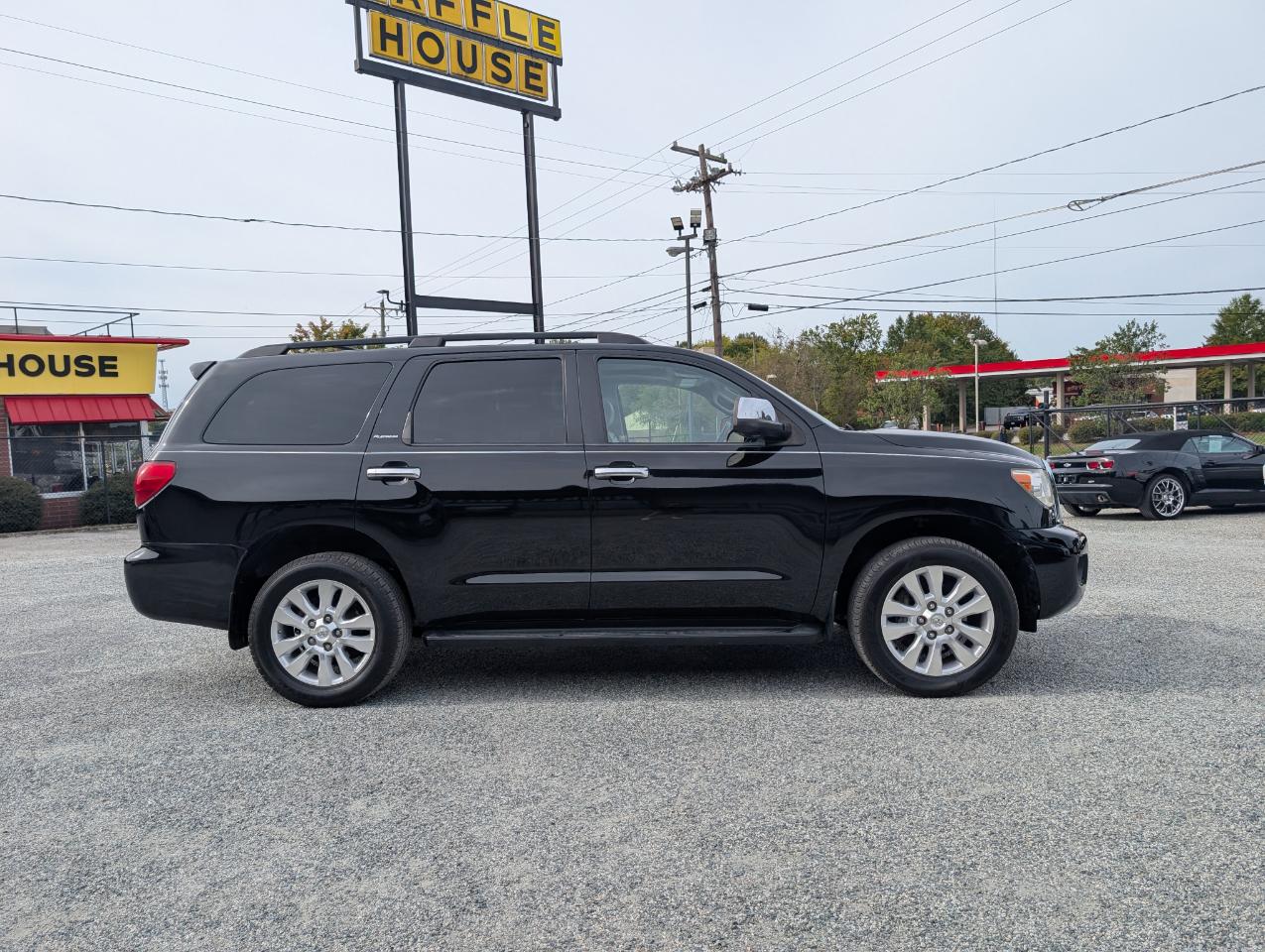 Toyota Sequoia  2013