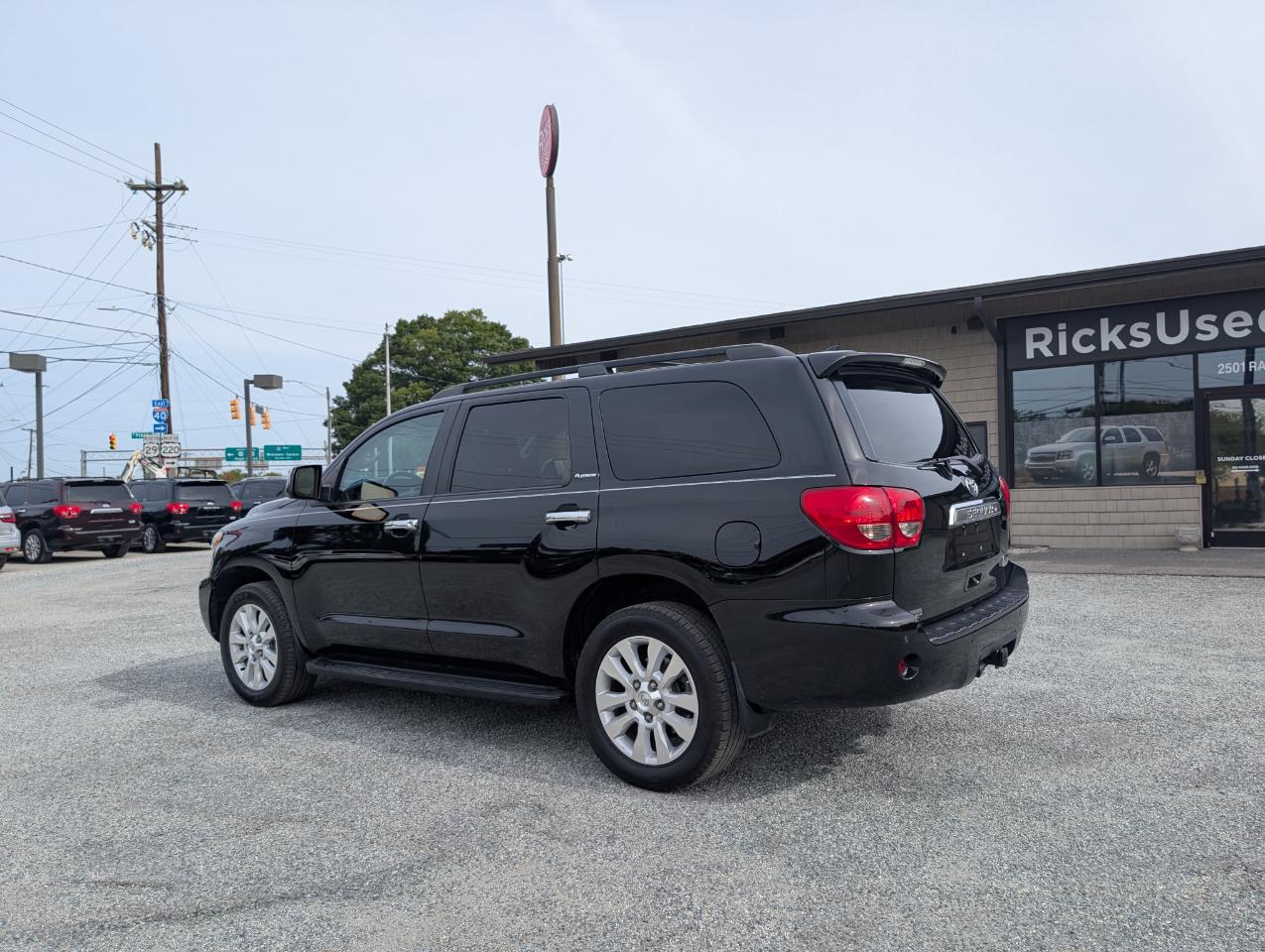 Toyota Sequoia  2013