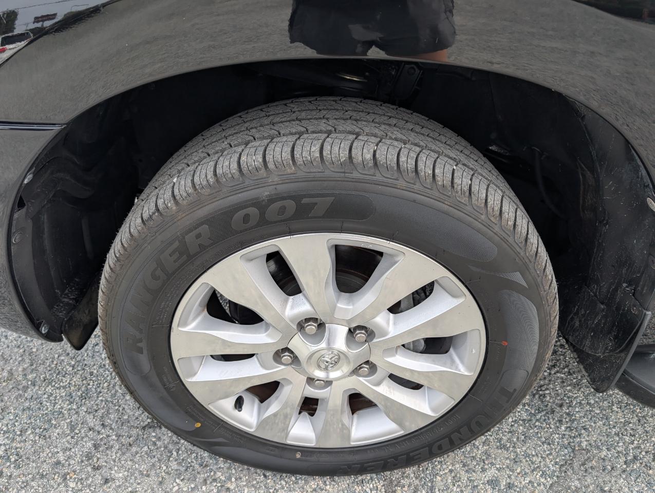 Toyota Sequoia  2013