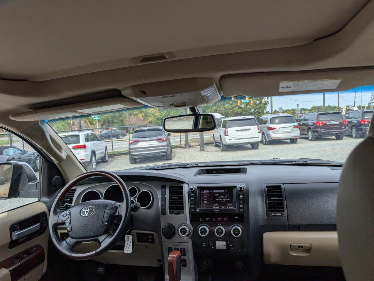 Toyota Sequoia  2013