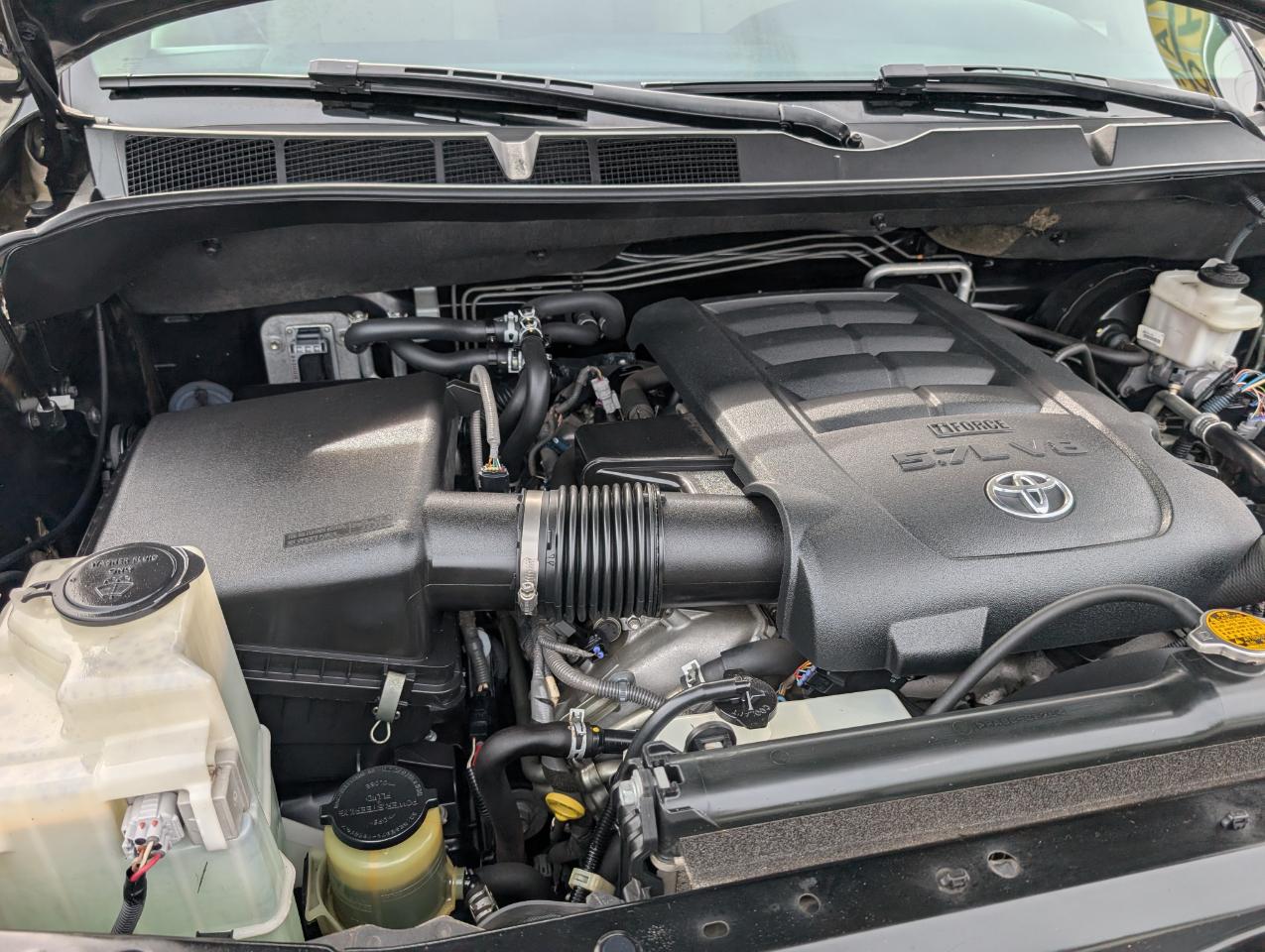 Toyota Sequoia  2013