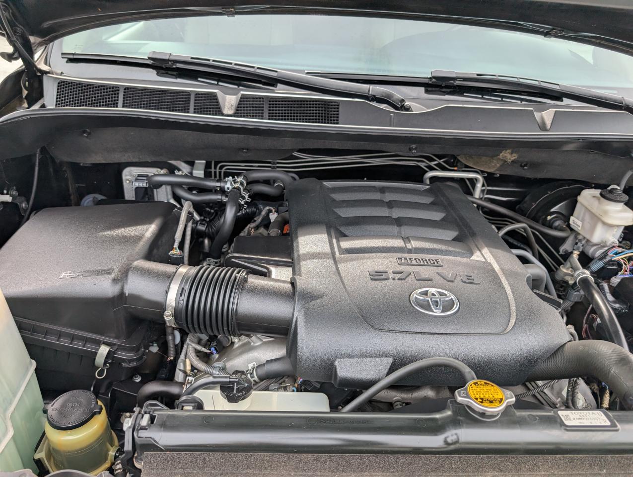 Toyota Sequoia  2013