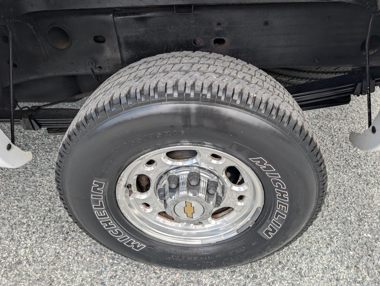 Chevrolet Silverado 2500HD LS Ext. Cab 4WD 2004