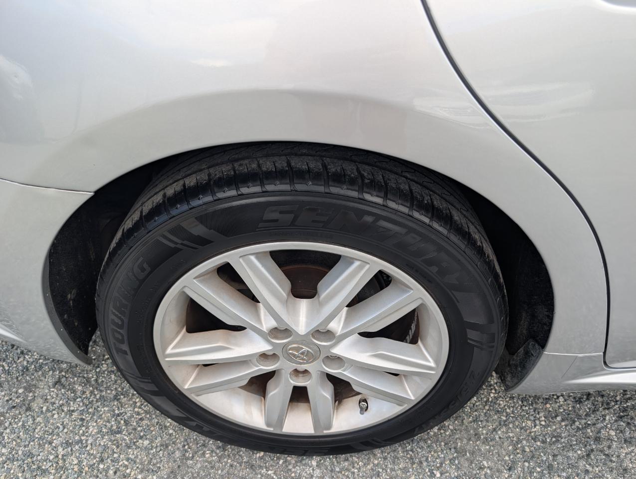 Toyota Avalon XLE Premium 2014