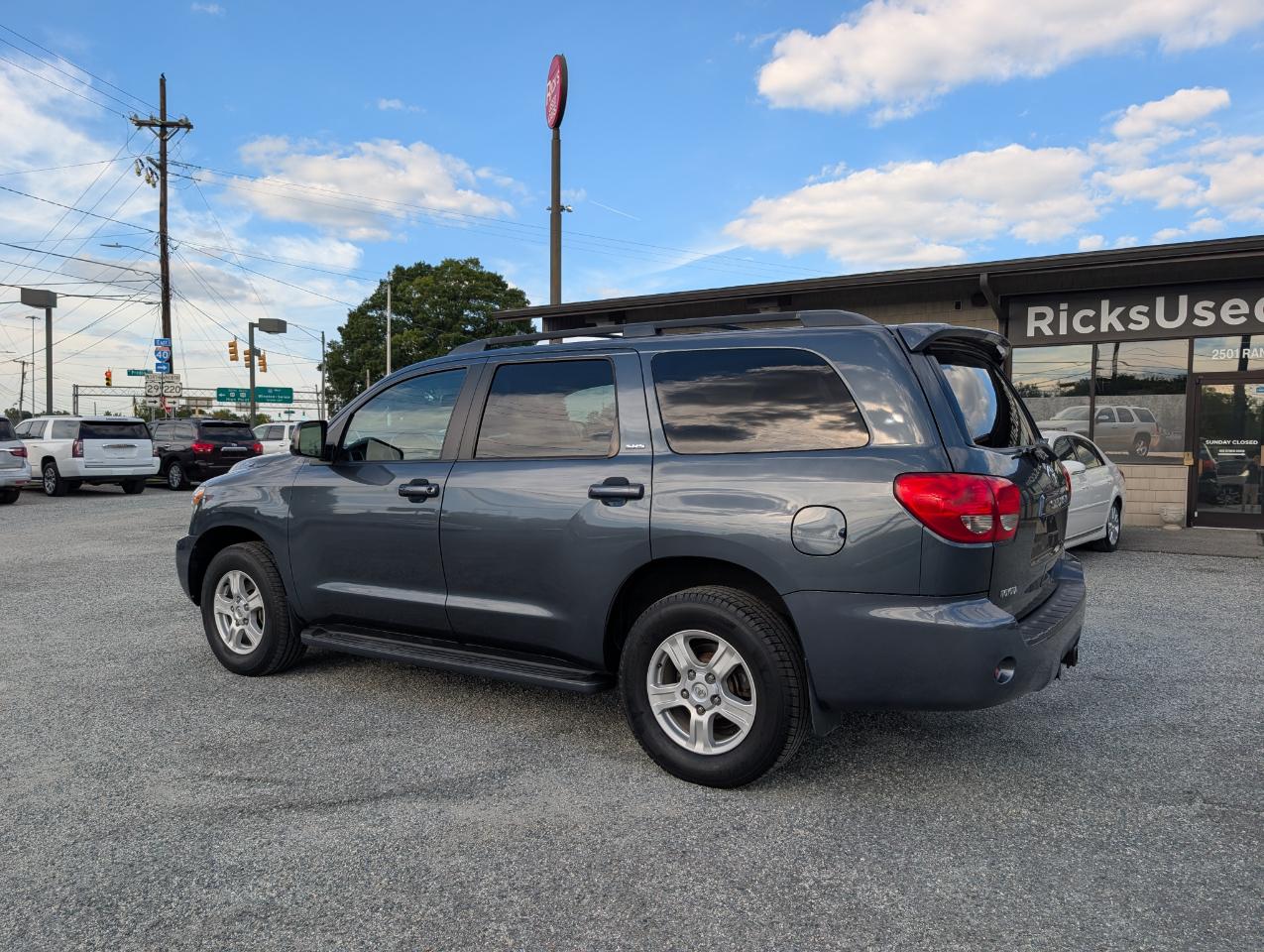 Toyota Sequoia SR5 4WD 2008