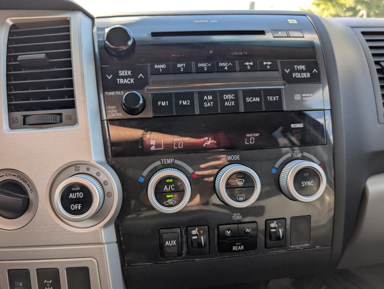 Toyota Sequoia SR5 4WD 2008