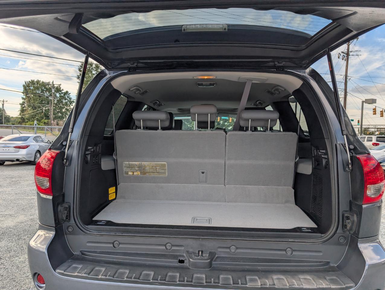 Toyota Sequoia SR5 4WD 2008
