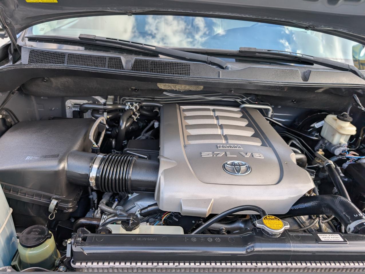 Toyota Sequoia SR5 4WD 2008