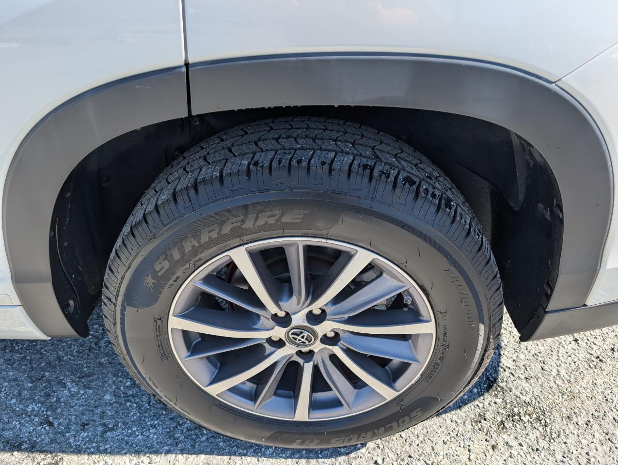 Toyota Highlander XLE 2017