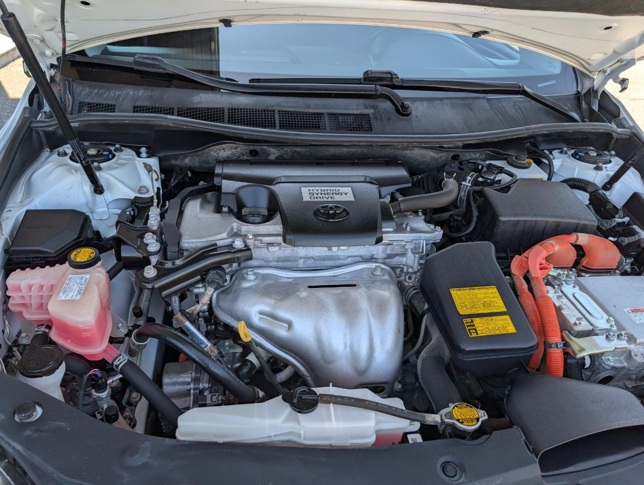 Toyota Camry Hybrid SE 2015