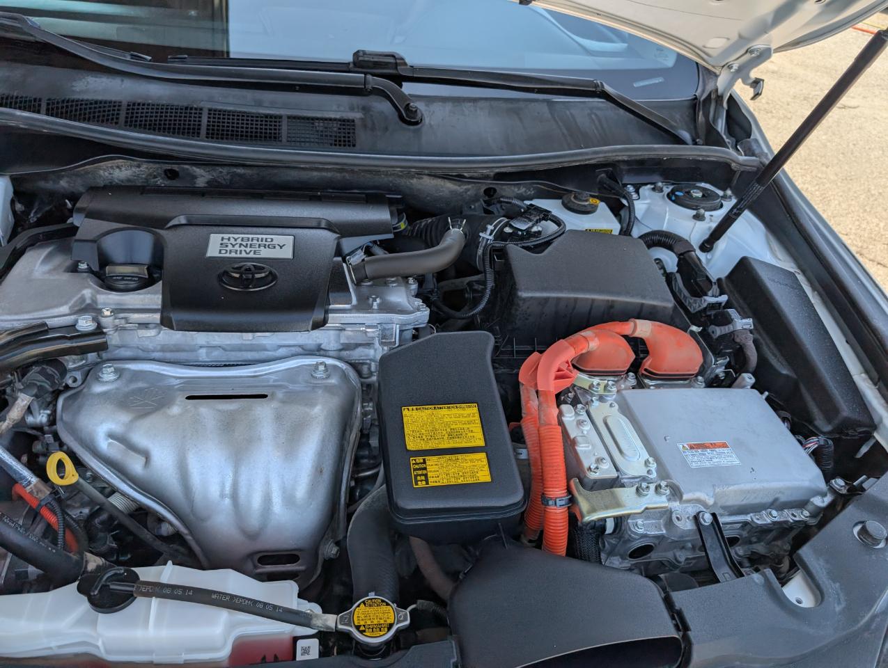 Toyota Camry Hybrid SE 2015