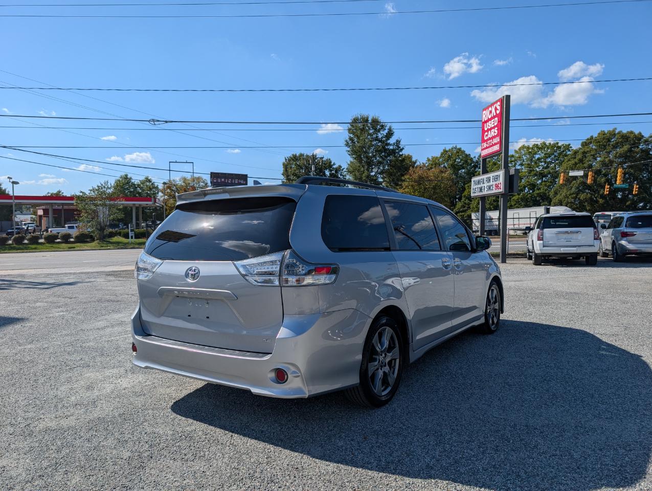 Toyota Sienna SE 8-Passenger 2018