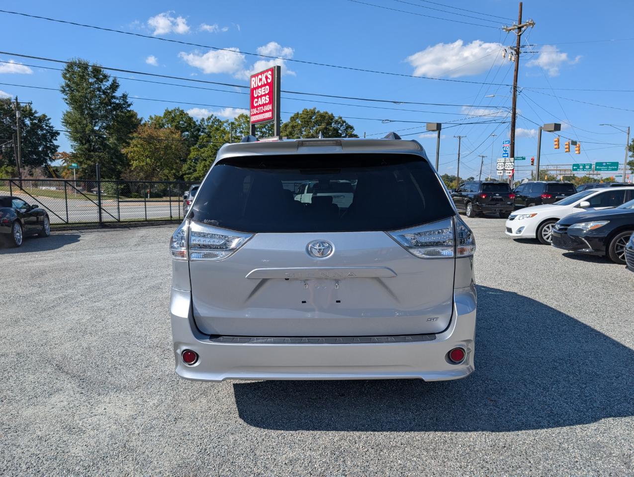 Toyota Sienna SE 8-Passenger 2018