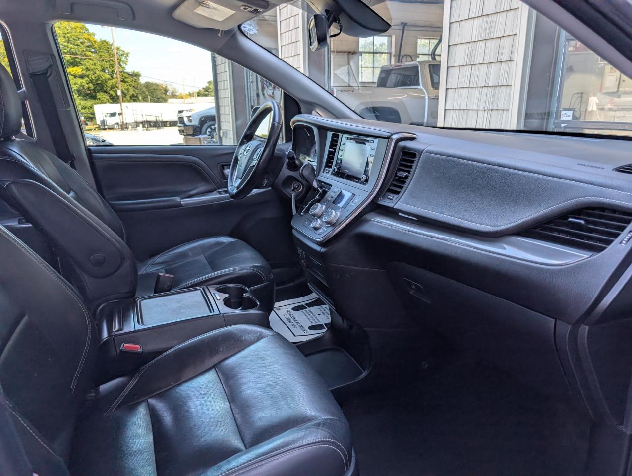 Toyota Sienna SE 8-Passenger 2018