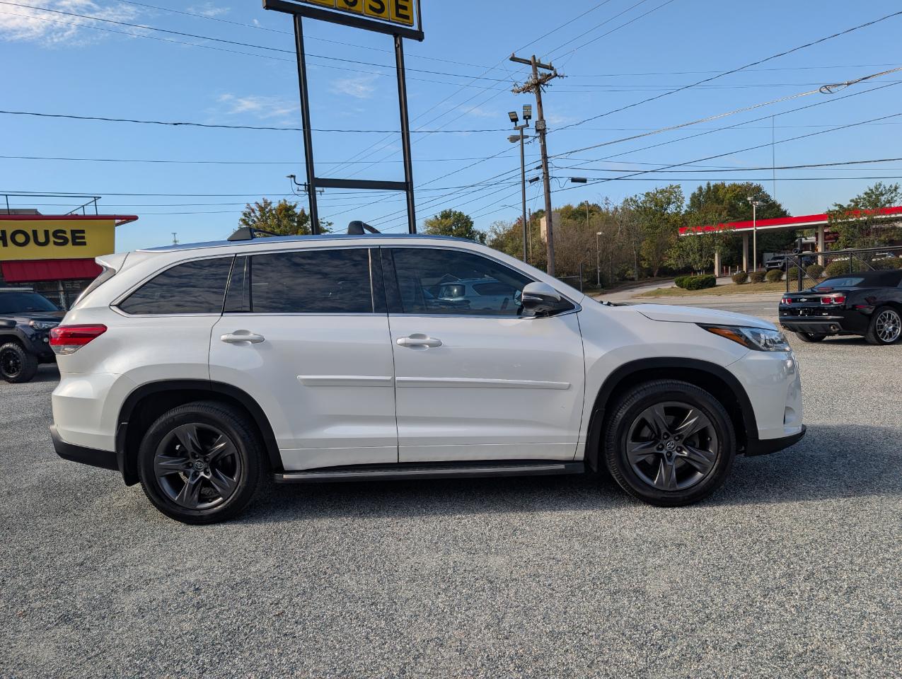Toyota Highlander  2019