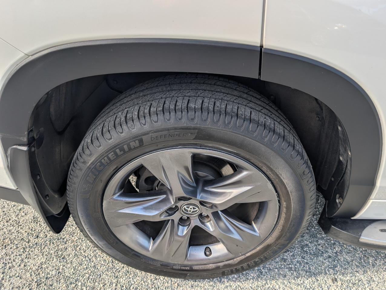 Toyota Highlander  2019