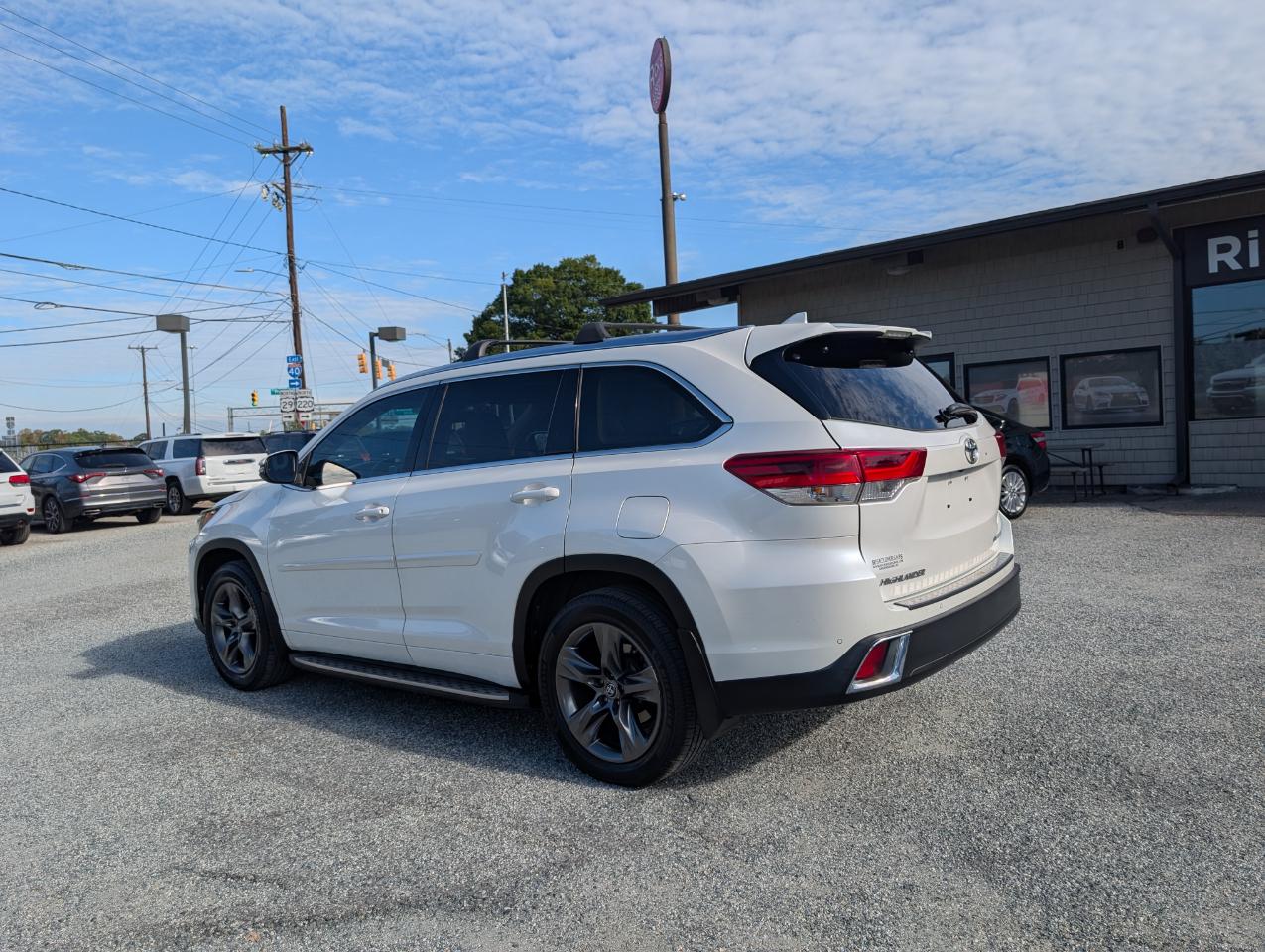 Toyota Highlander  2019