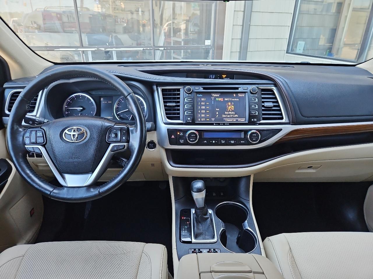 Toyota Highlander  2019