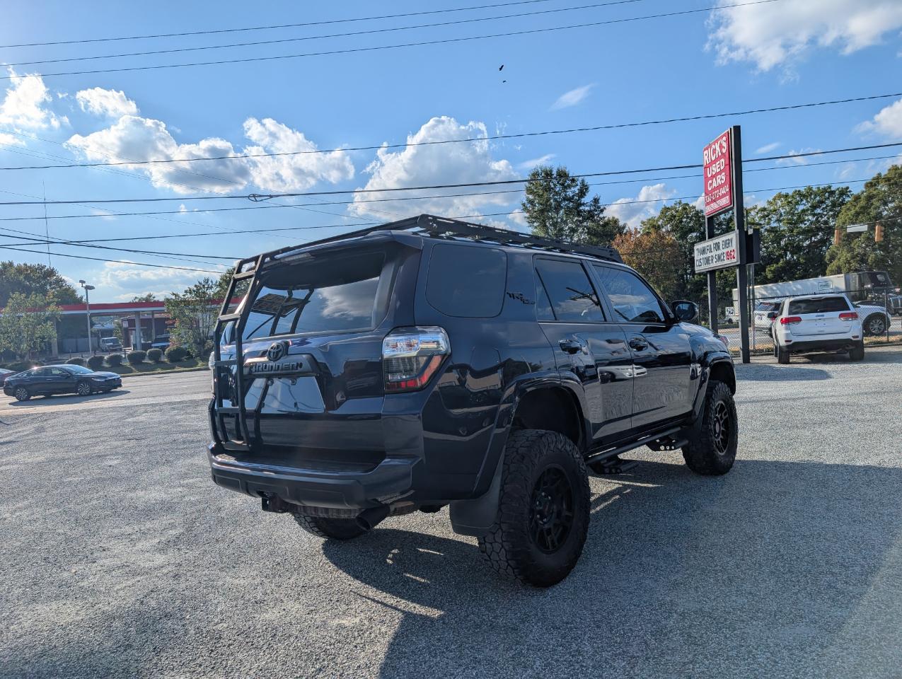 Toyota 4Runner TRD Off-road Premium 4WD 2018