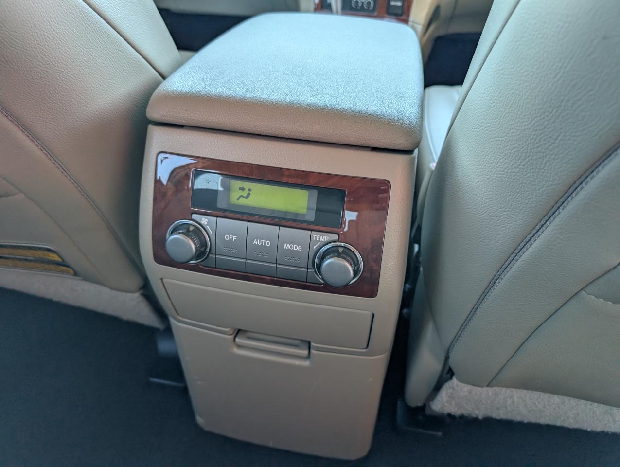Toyota Highlander Limited AWD 2012