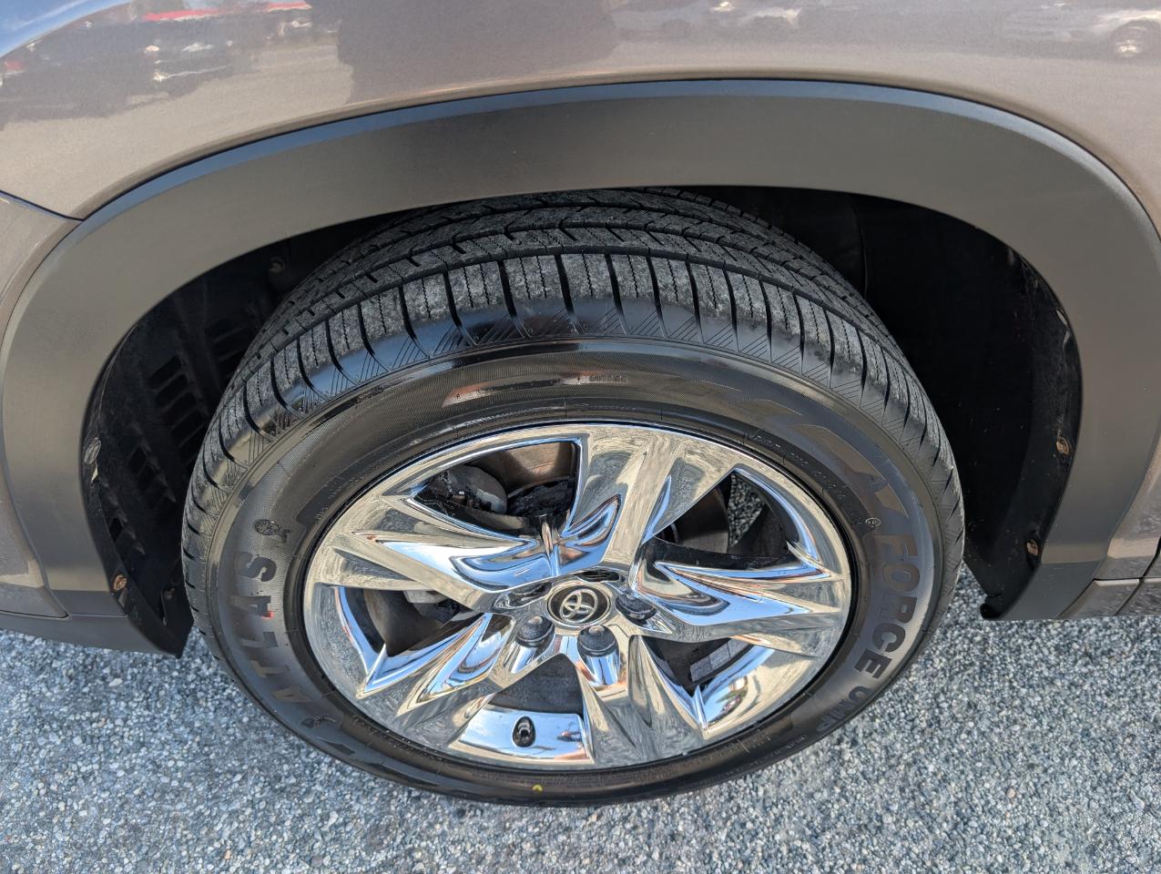 Toyota Highlander  2018