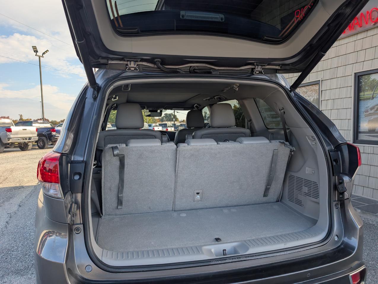 Toyota Highlander  2018