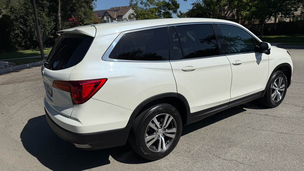 2017 Honda Pilot EX photo 3