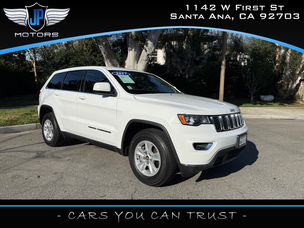 2017 Jeep Grand Cherokee Laredo 4x2