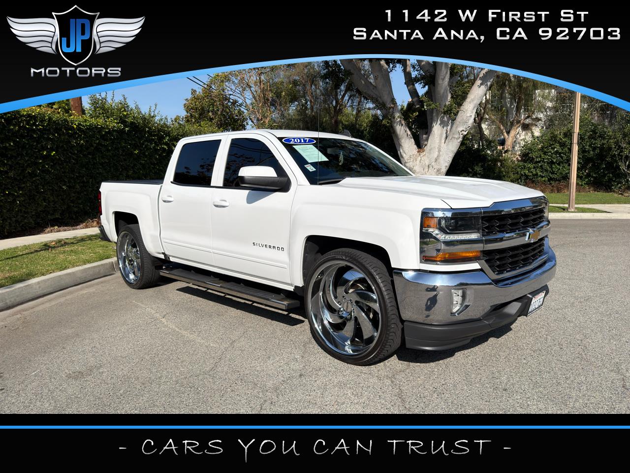 2017 Chevrolet Silverado 1500 2WD Crew Cab 143.5" LT w/1LT