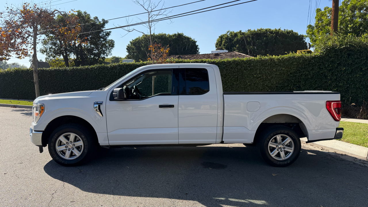 2022 Ford F-150 XLT photo 4