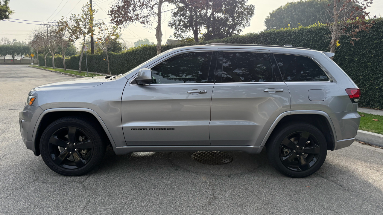 Jeep Grand Cherokee 4WD 4dr Altitude 2015