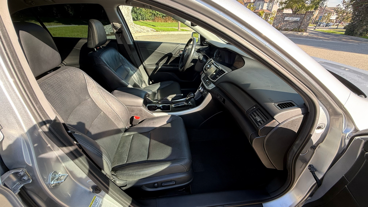 Honda Accord Sdn 4dr V6 Auto Touring 2013