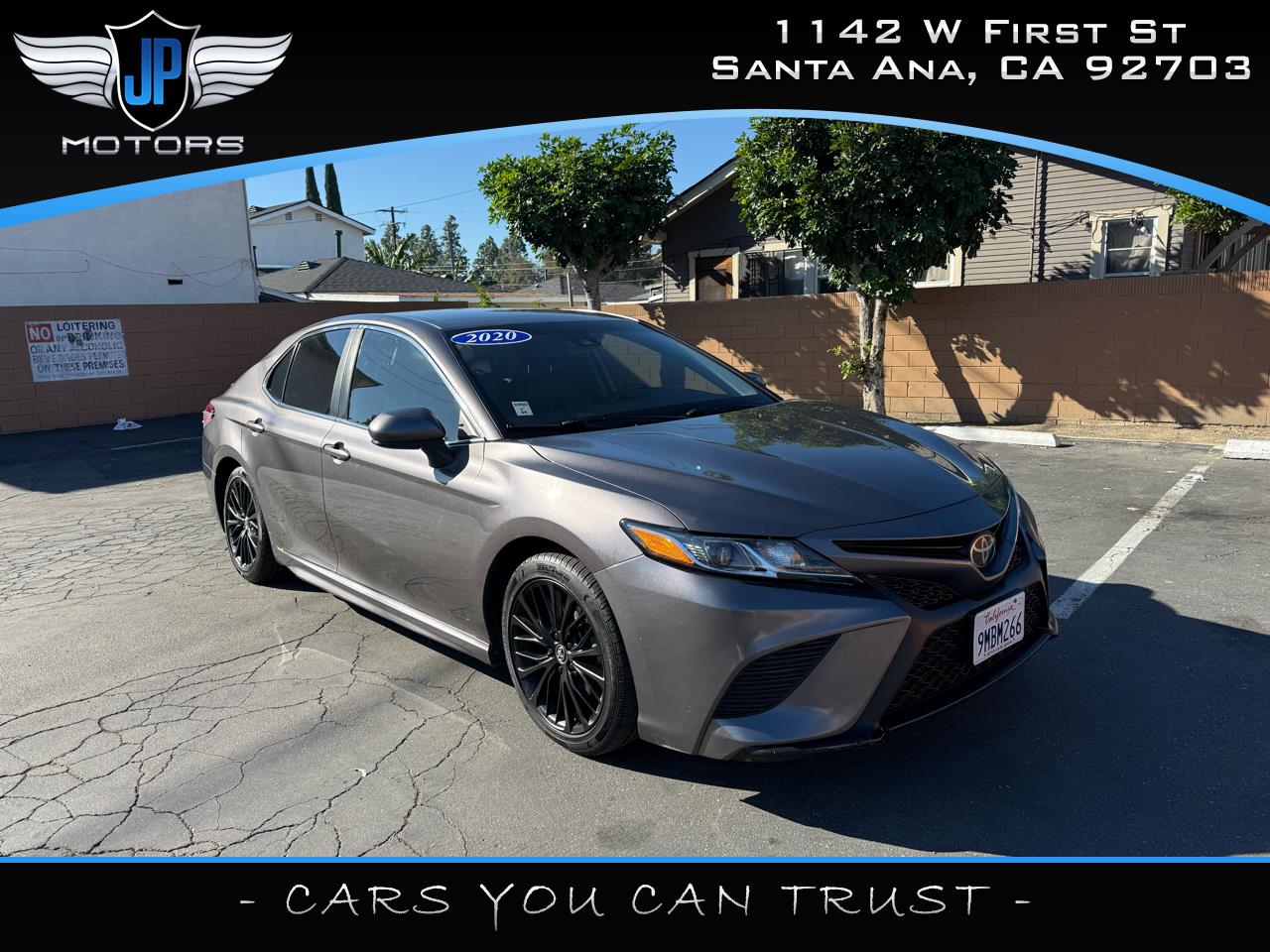 2020 Toyota Camry SE Auto (Natl)