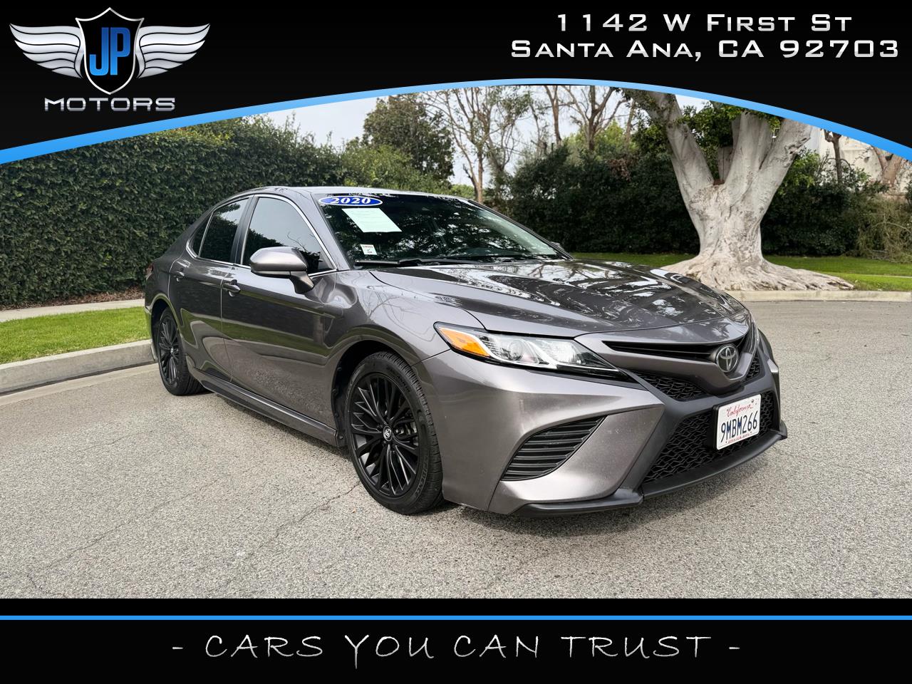 2020 Toyota Camry SE Auto (Natl)
