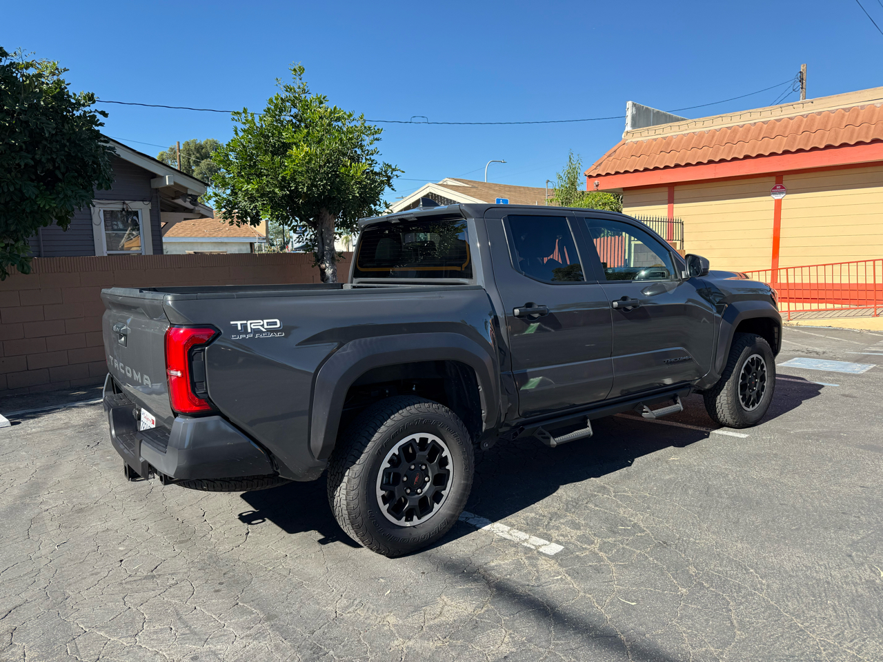 Toyota Tacoma 4WD TRD Off Road Double Cab 5' Bed MT (Natl) 2025