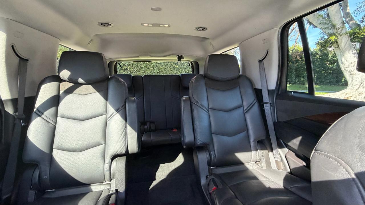 Cadillac Escalade 2WD 4dr Luxury 2020