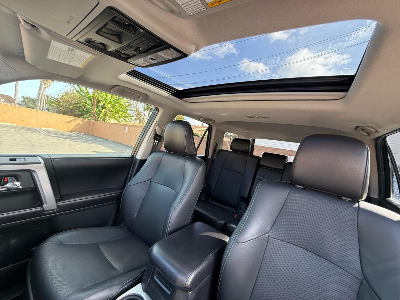 Toyota 4Runner RWD 4dr V6 Limited (Natl) 2016