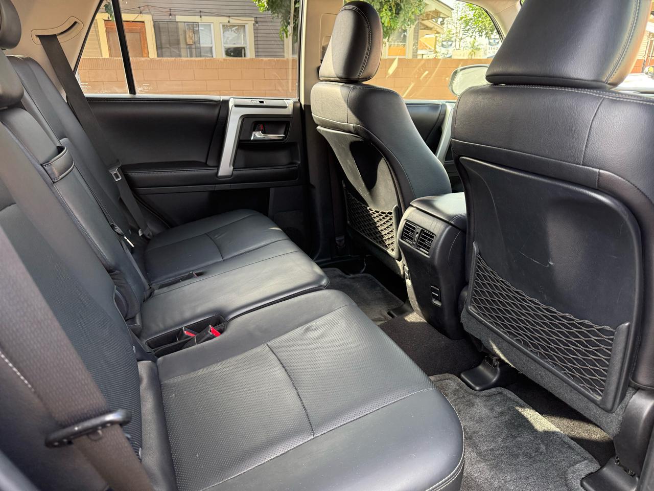 Toyota 4Runner RWD 4dr V6 Limited (Natl) 2016