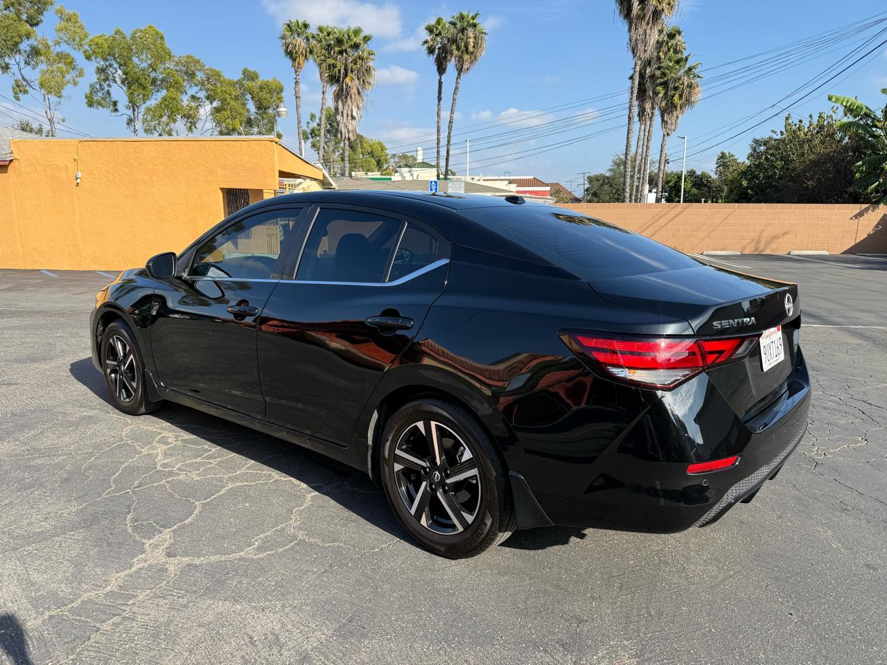 Nissan Sentra SV CVT 2025