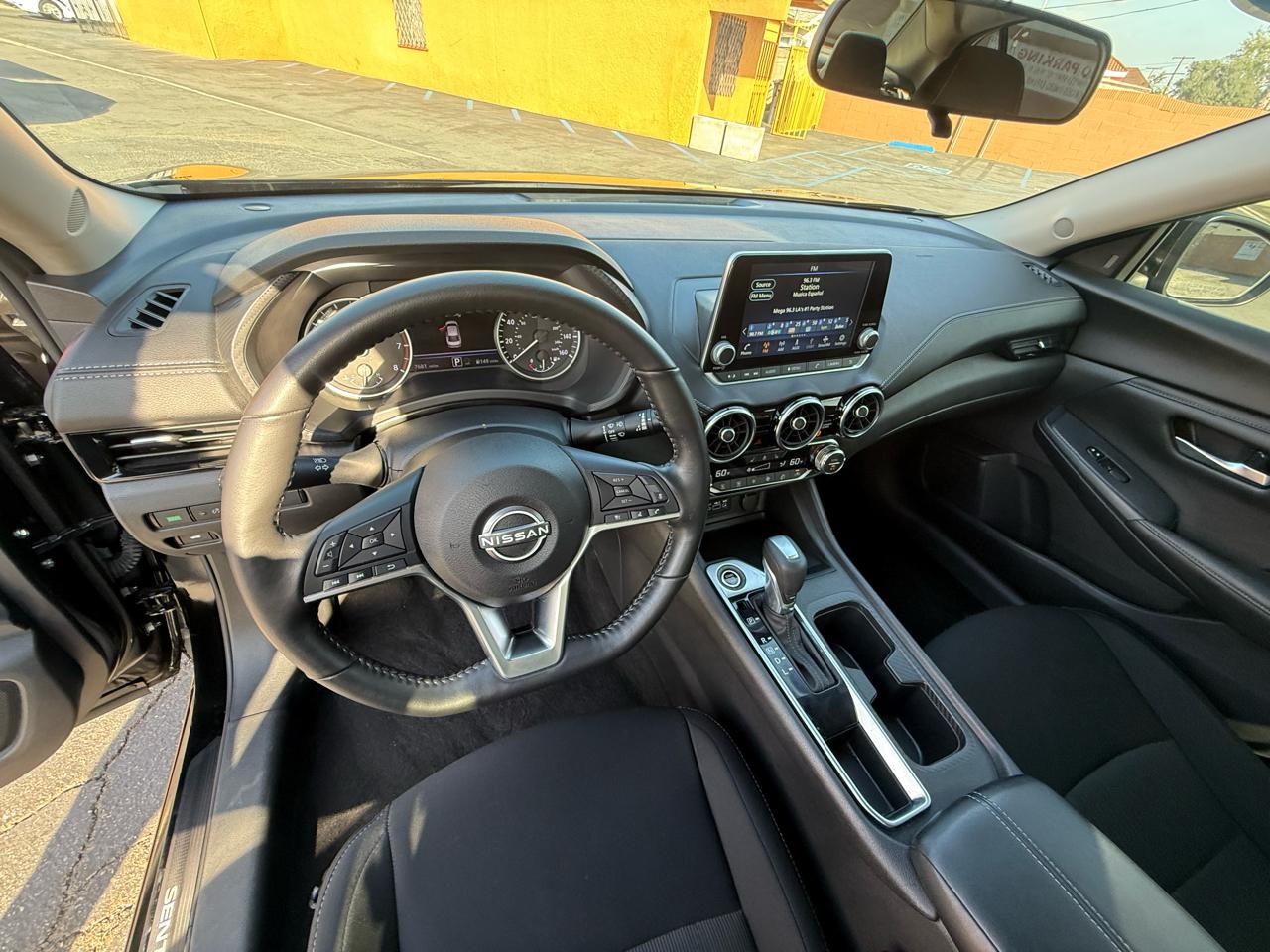 Nissan Sentra SV CVT 2025