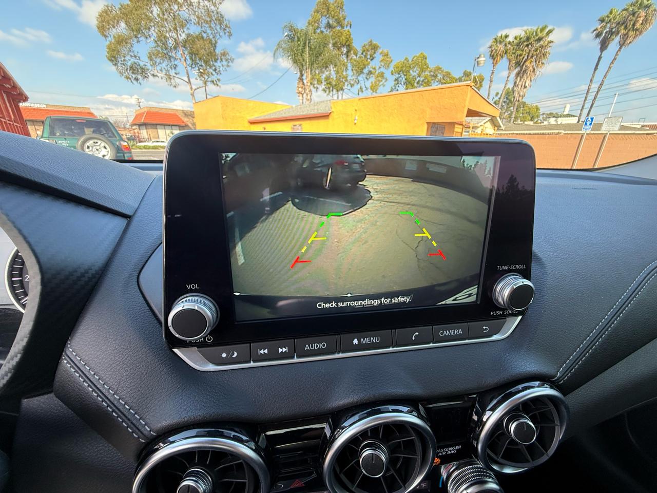 Nissan Sentra SV CVT 2025