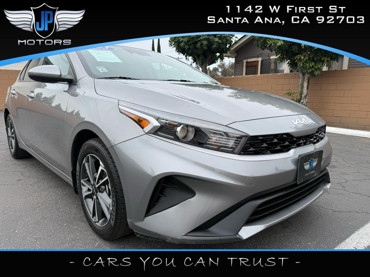 2023 Kia Forte LXS IVT