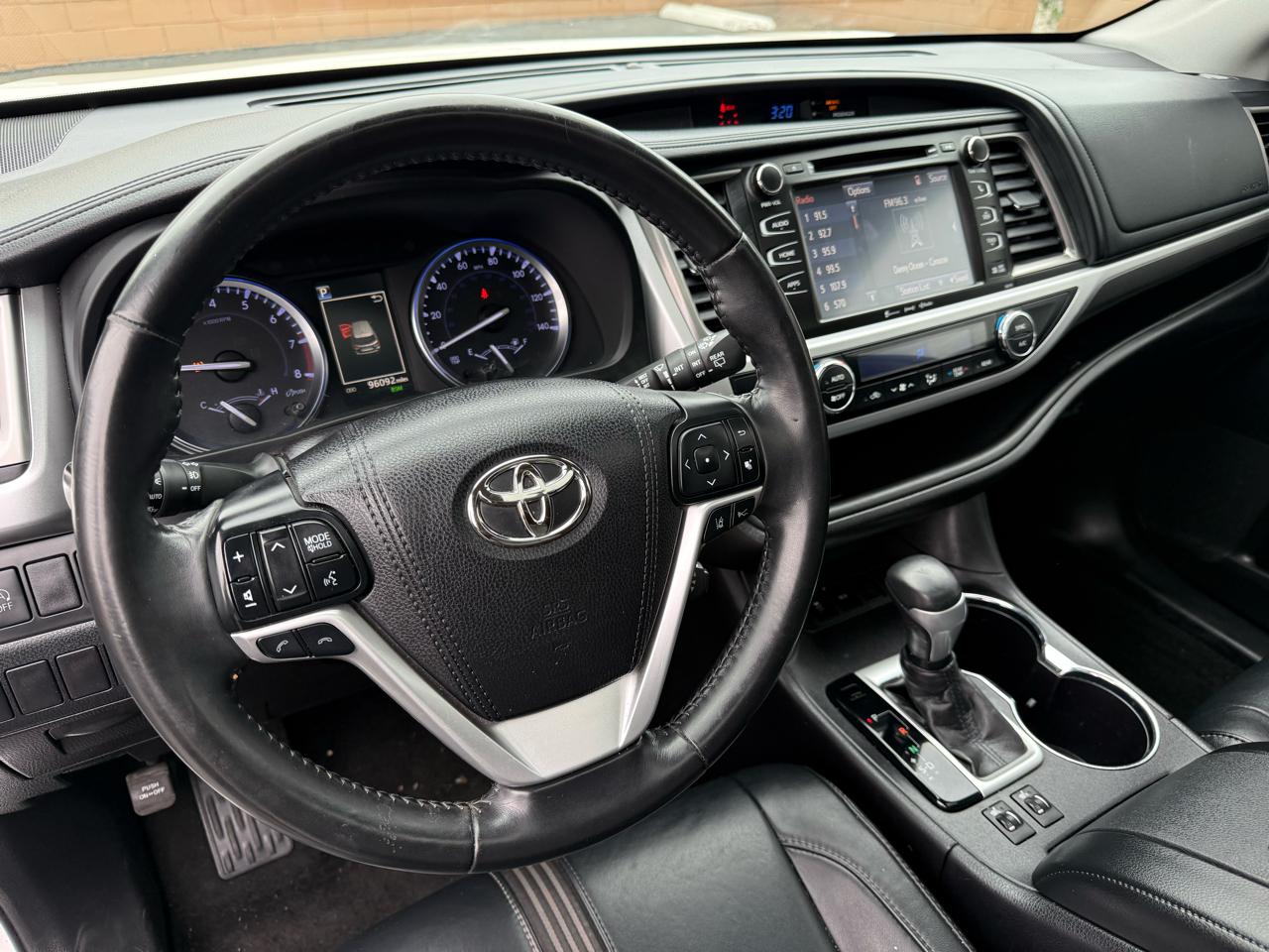 Toyota Highlander XLE V6 FWD (Natl) 2018